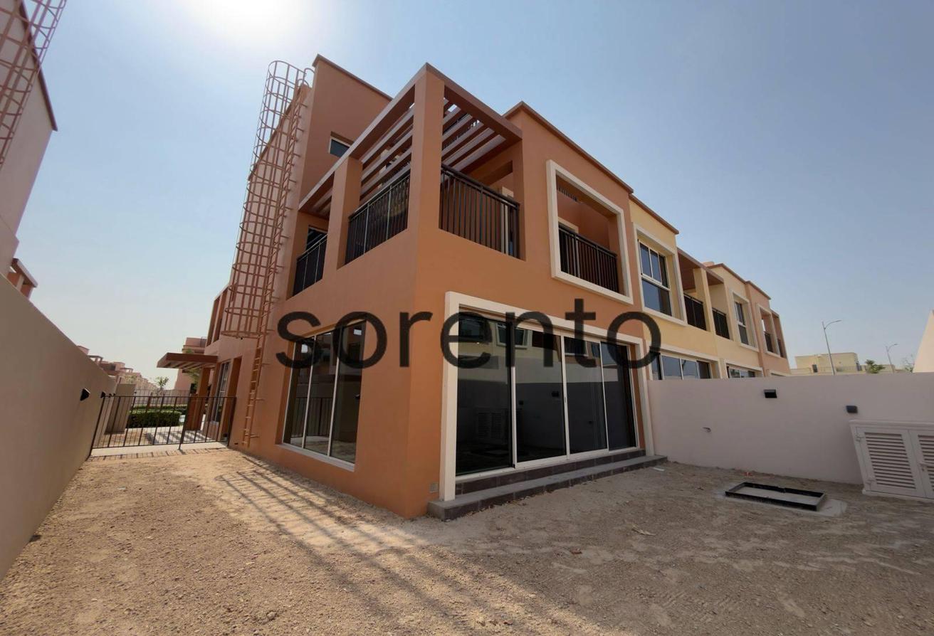 Corner Unit | Near Lagoon | Available Now photo 7