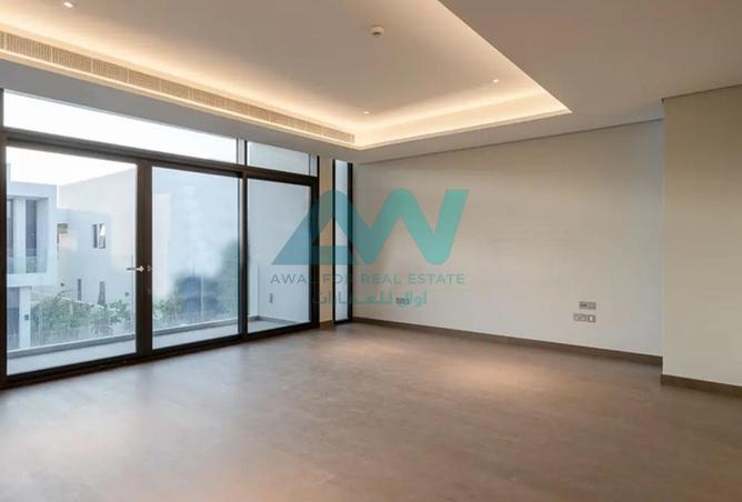 141893887 - Property Image 3