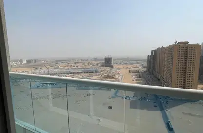 Apartment - 2 Bedrooms - 3 Bathrooms for sale in Gulf Tower - Emirates City - Ajman