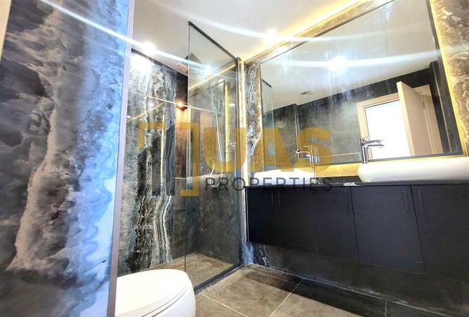 135648406 - Property Image 3