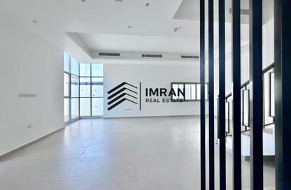 Villa - 5 Bedrooms - 7 Bathrooms for rent in Al Hooshi Villas - Hoshi - Al Badie - Sharjah