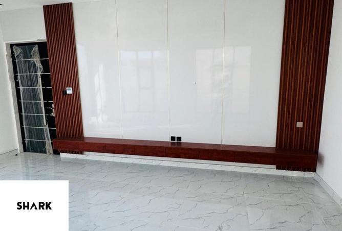 72307495 - Property Image 3