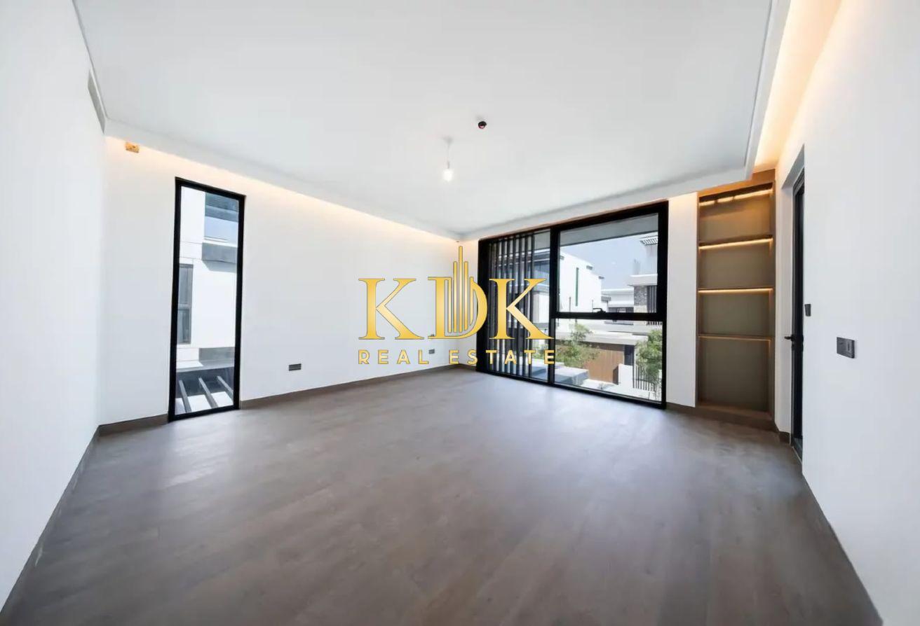 Prime Location | View Now | Keys in Hand photo 4