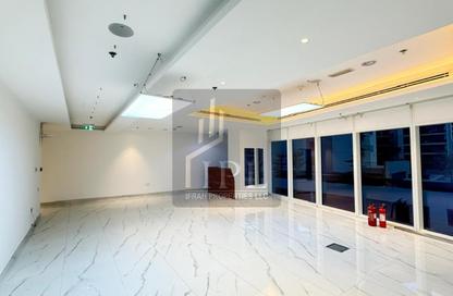 Office Space - Studio for rent in Park Lane Tower - Business Bay - Dubai