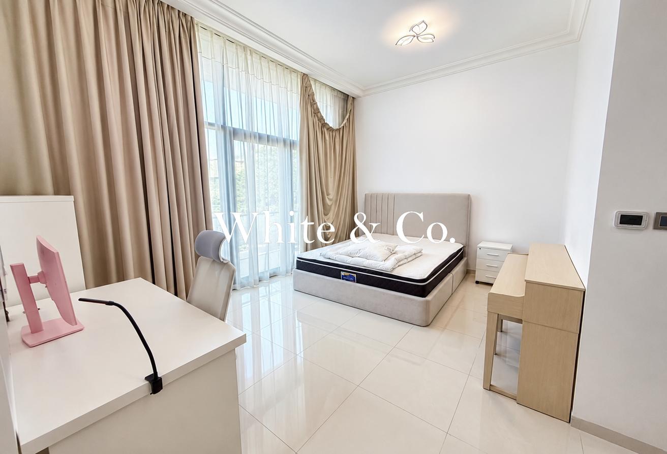 Big Layout | Home Cinema | Semi Furnished photo 28