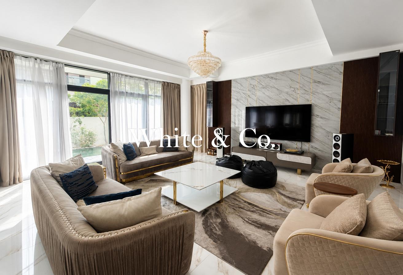 Big Layout | Home Cinema | Semi Furnished photo 12