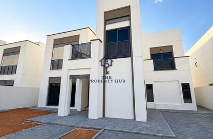 Villa - 4 - 5 for rent in Alreeman II - Al Shamkha - Abu Dhabi