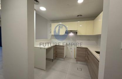 Apartment - 1 - 2 for rent in SOL Bay - Business Bay - Dubai