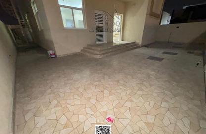 Villa - 4 - 6 for rent in Al Zaheya Gardens - Al Zahya - Ajman Villa - 4 - 6 for rent in Al Zaheya Gardens - Al Zahya - Ajman