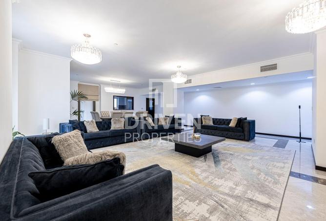 70288838 - Property Main Image