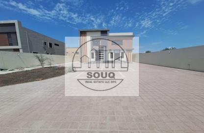 Villa - 5 Bedrooms - 6 Bathrooms for sale in Seih Al Uraibi - Ras Al Khaimah