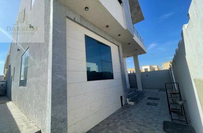 Villa - 5 Bedrooms - 7 Bathrooms for rent in Al Amira Village - Al Yasmeen - Ajman