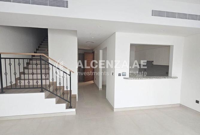 73851124 - Property Image 2