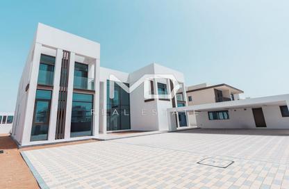 Villa - 5 Bedrooms - 7 Bathrooms for sale in Nad Al Dhabi - Al Jubail Island - Abu Dhabi