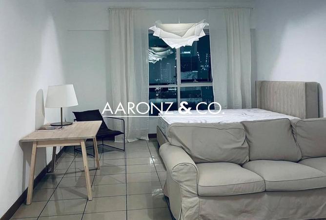 82785154 - Property Image 3