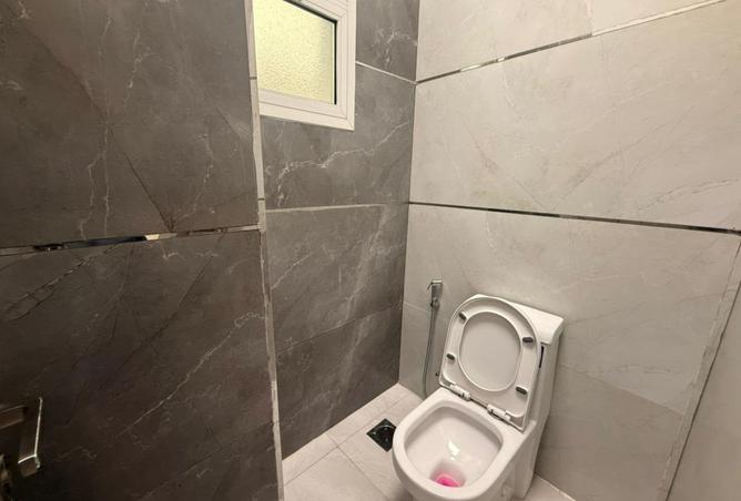 135161093 - Property Image 3