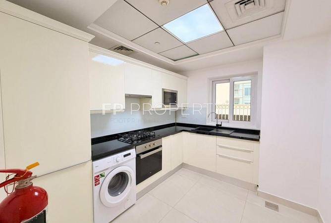 142354383 - Property Image 3