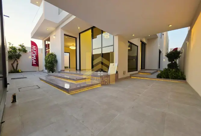 146005285 - Property Image 3