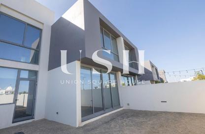 Townhouse - 3 - 4 for rent in Gardenia Townhomes II - Wasl Gate - Dubai