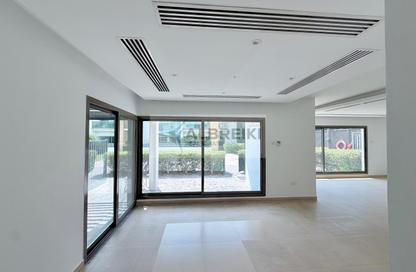 Villa - 5 Bedrooms - 5 Bathrooms for rent in Umm Suqeim 3 Villas - Umm Suqeim 3 - Umm Suqeim - Dubai