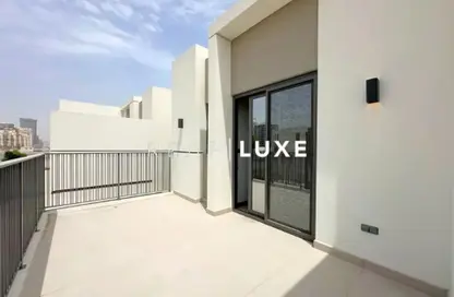 Villa - 3 Bedrooms - 4 Bathrooms for rent in Aura Gardens - Tilal Al Ghaf - Dubai