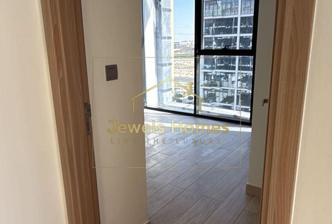 71117643 - Property Image 3