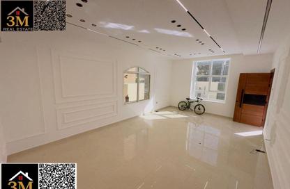 Villa - 5 Bedrooms - 6 Bathrooms for sale in Al Mowaihat 1 - Al Mowaihat - Ajman Villa - 5 Bedrooms - 6 Bathrooms for sale in Al Mowaihat 1 - Al Mowaihat - Ajman