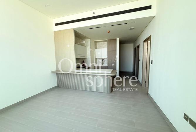 82370277 - Property Image 2