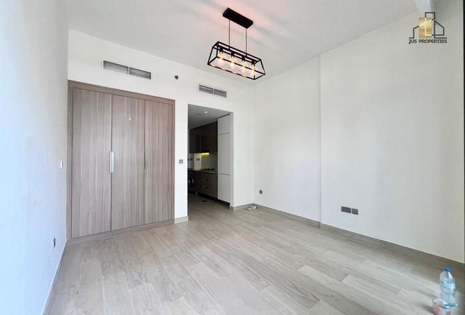 65182850 - Property Main Image