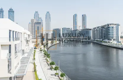Apartment - 2 Bedrooms - 2 Bathrooms for sale in Canal Front Residence 2 - Canal Front Residences - Al Wasl - Dubai