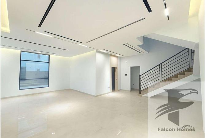 74233982 - صورة العقار 2