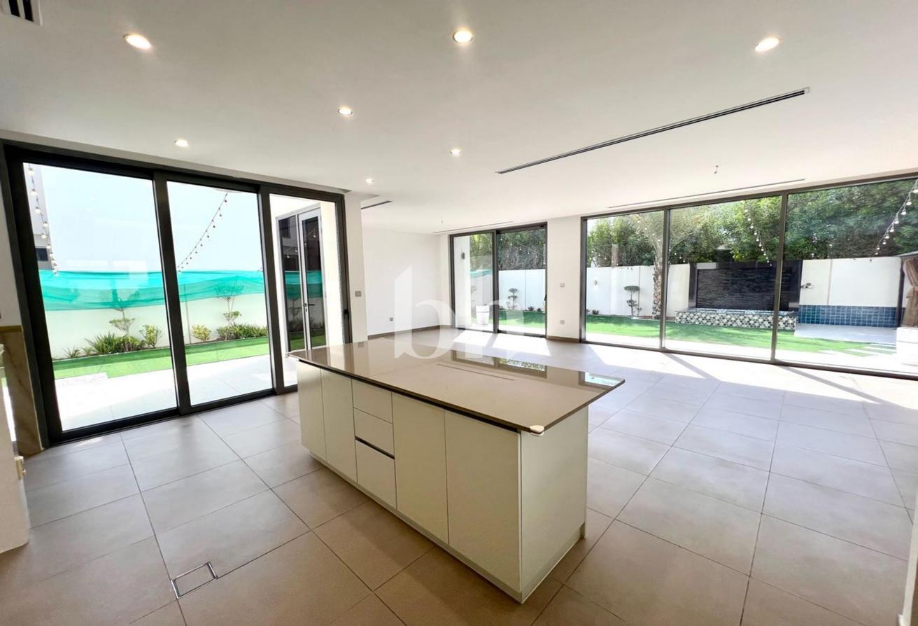 Vacant Soon | Excellent location | Viewable photo 5