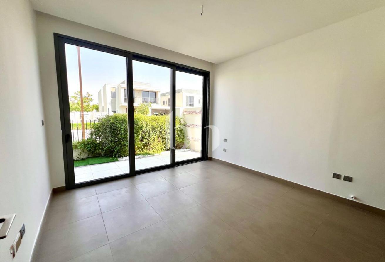Vacant Soon | Excellent location | Viewable photo 11