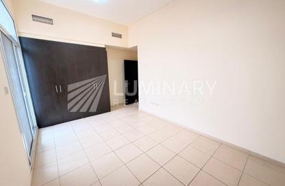 Apartment - 1 - 1 for rent in Mazaya 24 - Queue Point - Liwan - Dubai