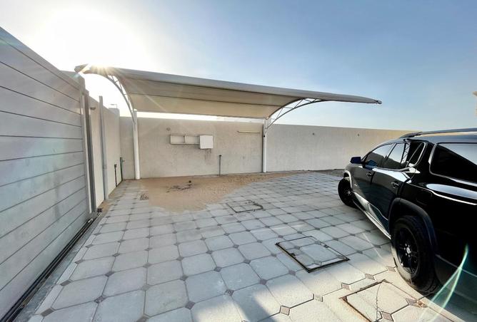 76986003 - صورة العقار 3