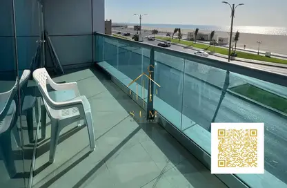 Apartment - 2 Bedrooms - 3 Bathrooms for sale in Ajman Corniche Residences - Ajman Corniche Road - Ajman