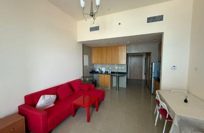 Apartment - Studio - 1 for rent in Julphar Residential Tower - Julphar Towers - Al Nakheel - Ras Al Khaimah