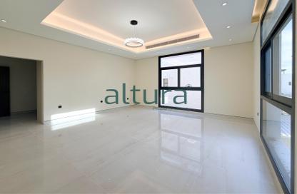 Villa - 4 Bedrooms - 5 Bathrooms for sale in Nad Al Sheba Gardens 1 - Nad Al Sheba Gardens - Nad Al Sheba 1 - Nad Al Sheba - Dubai