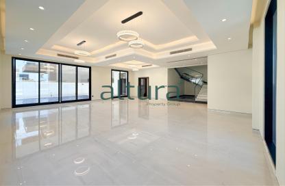 Villa - 4 Bedrooms - 5 Bathrooms for sale in Nad Al Sheba Gardens 1 - Nad Al Sheba Gardens - Nad Al Sheba 1 - Nad Al Sheba - Dubai