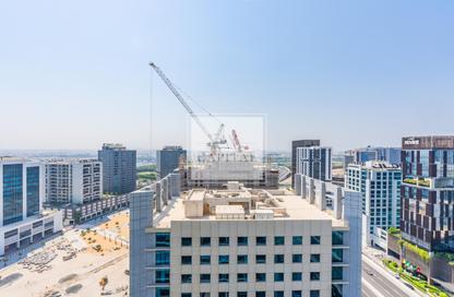 Apartment - Studio - 1 for rent in SOL Bay - Business Bay - Dubai