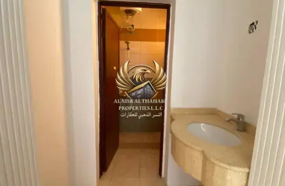 فيلا - 8 غرف نوم - 5 حمامات للايجار في المعمورة - رأس الخيمة