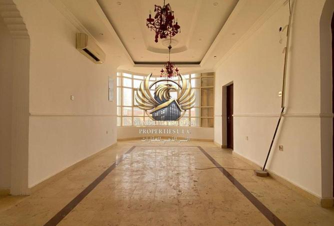 74254879 - صورة العقار 2