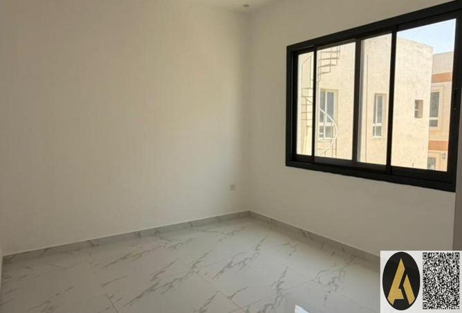 100837609 - Property Image 3