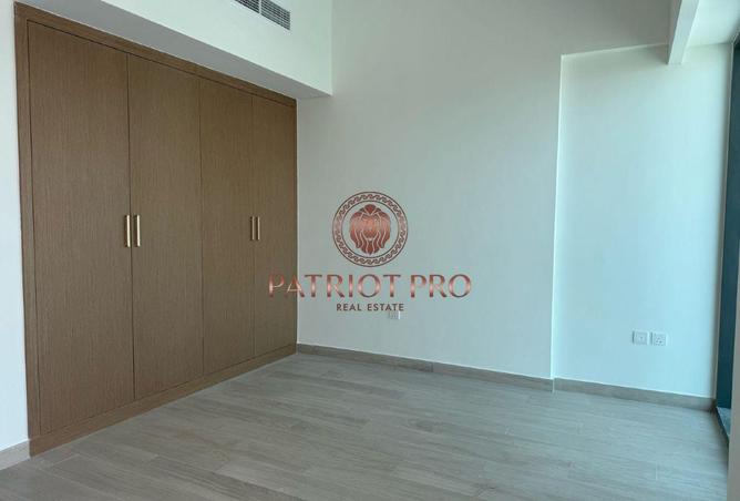 136080404 - Property Image 3