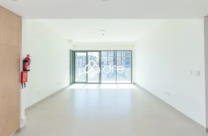 Apartment - 2 Bedrooms - 2 Bathrooms for rent in Seagate Building 1 - Seagate - Mina Rashid - Dubai