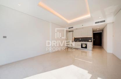 Apartment - Studio - 1 for rent in The Sterling East - The Sterling - Business Bay - Dubai