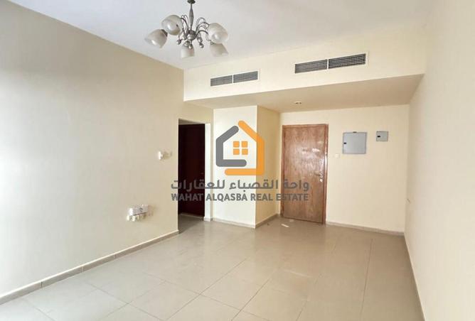 128852644 - Property Image 3