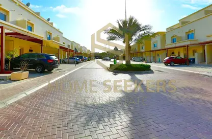Villa - 2 Bedrooms - 3 Bathrooms for rent in Arabian Style - Al Reef Villas - Al Reef - Abu Dhabi