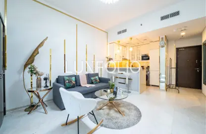 Apartment - 1 Bedroom - 2 Bathrooms for rent in Botanica Tower - Dubai Marina - Dubai
