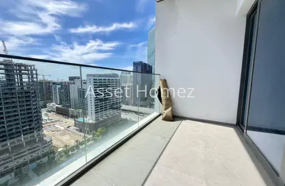 Apartment - Studio - 1 Bathroom for rent in SOL Avenue - Business Bay - Dubai